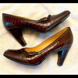 Sofft Heels/Pumps Cognac Brown pattern Size 11